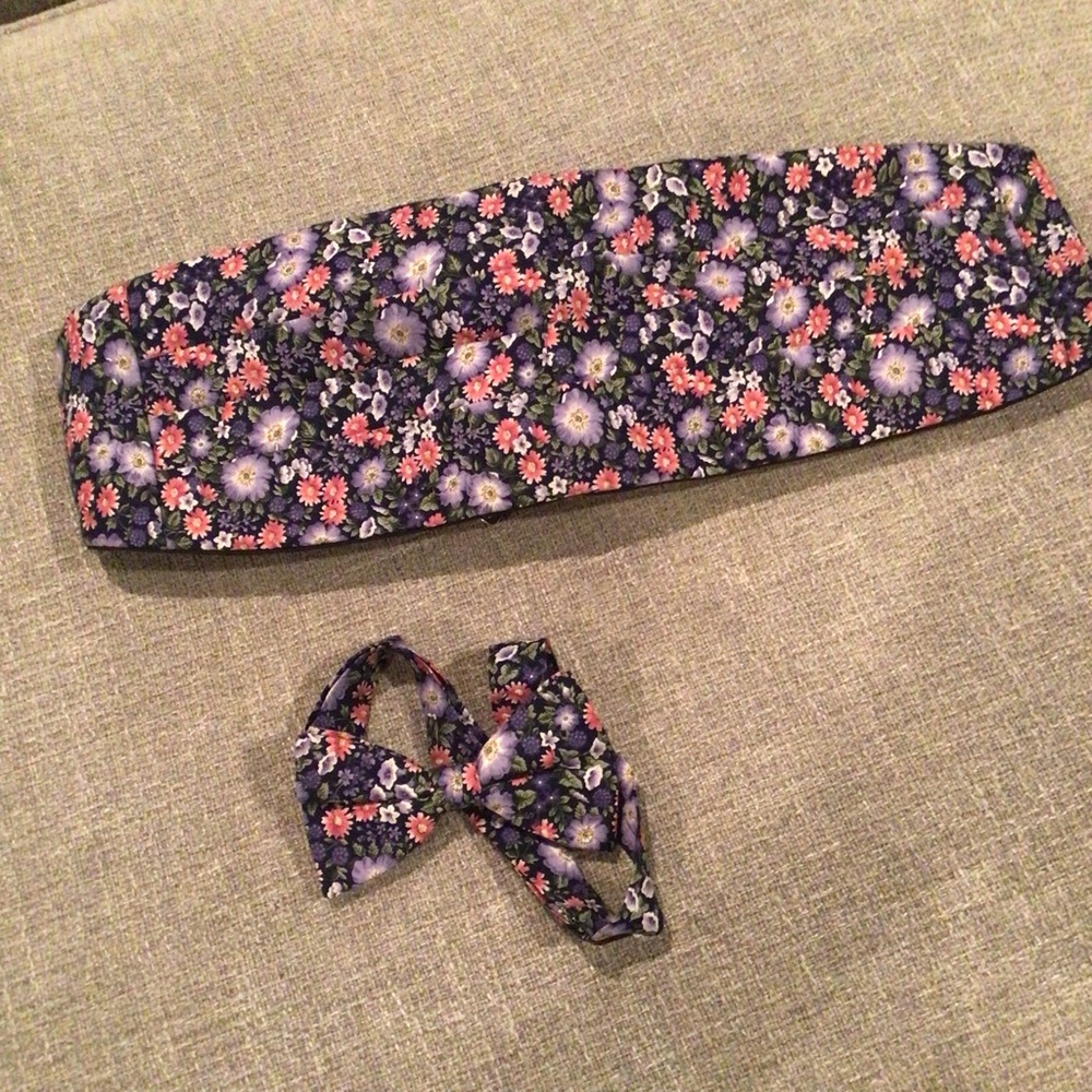 Floral cummerbund and Bow tie Set floral flowers prom homecoming set